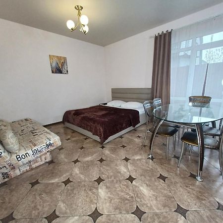 Гостьовий Будинок Осокорки Kiev Extérieur photo