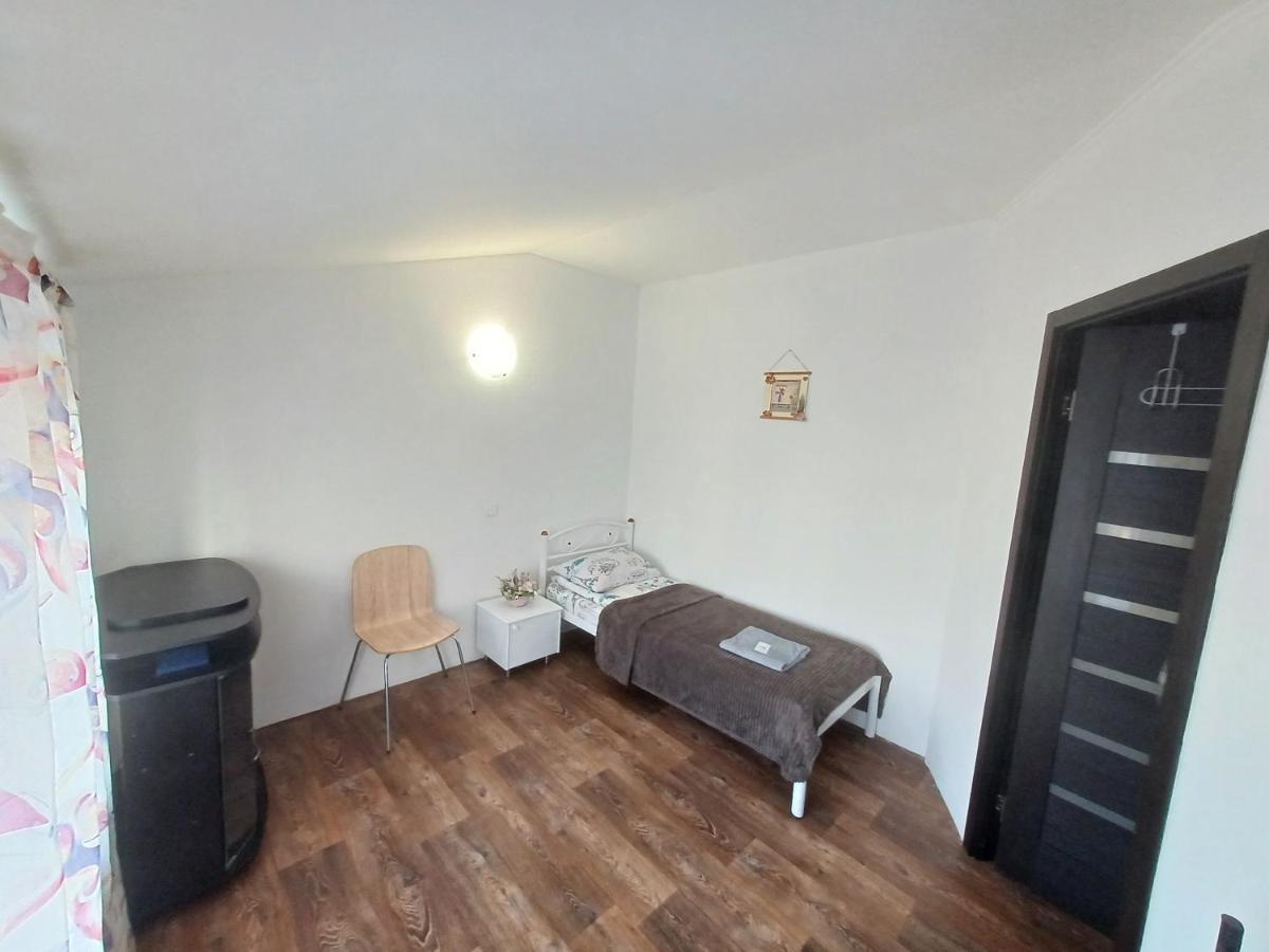 Гостьовий Будинок Осокорки Kiev Extérieur photo
