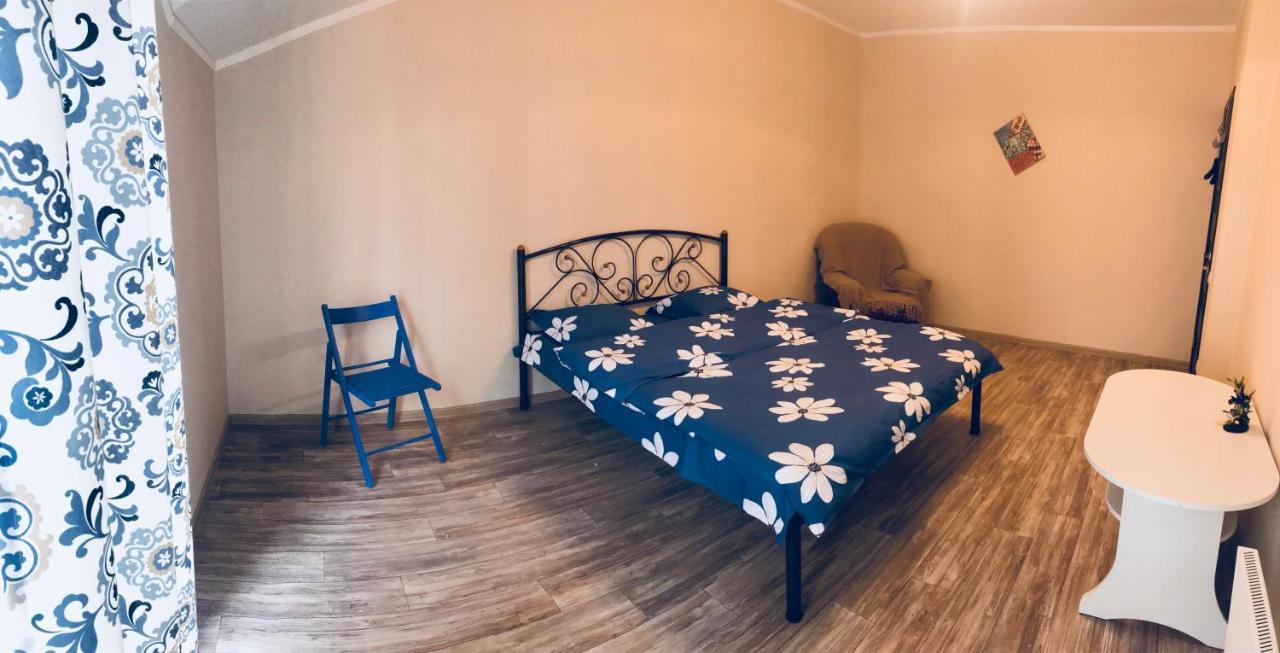Гостьовий Будинок Осокорки Kiev Extérieur photo