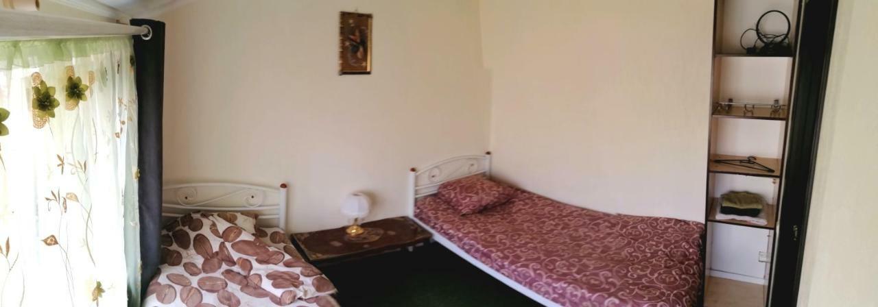 Гостьовий Будинок Осокорки Kiev Extérieur photo
